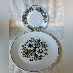 Noritake Floral White Black and Yellow Tressa 9029 Salad plate and Saucer